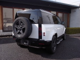 ディフェンダー 110 X ダイナミック SE 3.0L D300 ディーゼル 4WD エアサスサンルー...