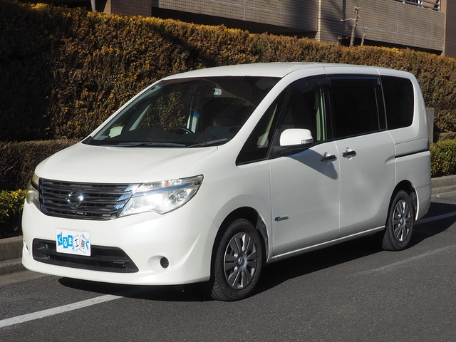 セレナ 2.0 20X S-HYBRID Bluetooth ナビ フルセグTV