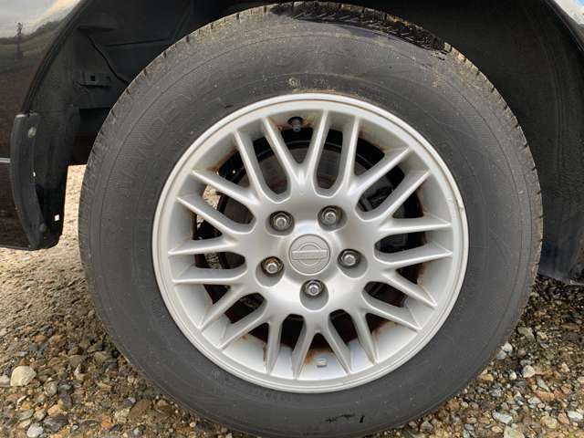 【超ポイントバック祭】 2.0 ローレル 日産 中古車 メダリスト 禁煙車 アルミ付き その他