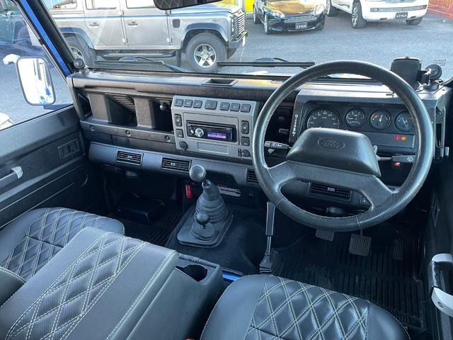 ランドローバー ディフェンダー 110 SE ディーゼル 4WD 110SE