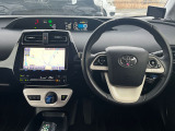 プリウス 1.8 S セーフティ プラス モデリスタ フリップダウンモニター