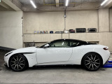 DB11 5.2 V12右H 走行1.5万K OP2色本革