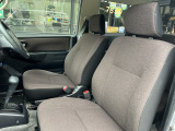 ご納車時にタイヤも新品にしておきたいお客様、タイヤチェンジャー&バランサー完備しておりますので、ご対応可能です。ぜひ、ご相談ください。