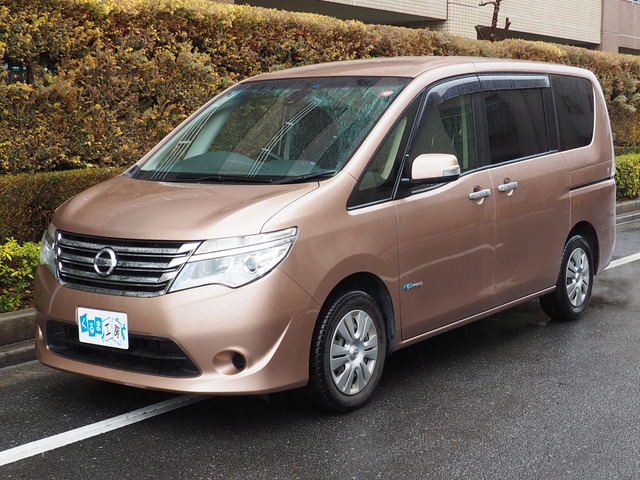 セレナ 2.0 20X S-HYBRID エマージェンシーブレーキ 純正ナビ