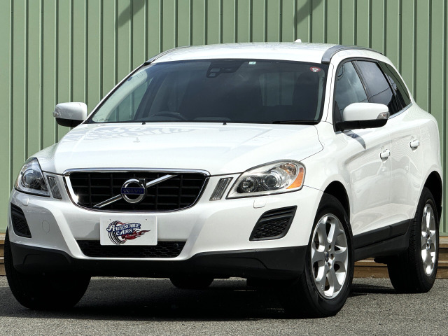 XC60 T5 SE 禁煙車/レザーPKG/セーフティPKG