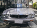 XJ XJR 4.0 スーパーチャージド V8 スーパーチャージド375ps右HD取説