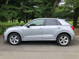 Q2 1.0 TFSI スポーツ 美車★パーシャルレザーシート