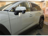 RAV4 2.0 アドベンチャー 4WD ワンオナ/パノラマルーフ/禁煙車