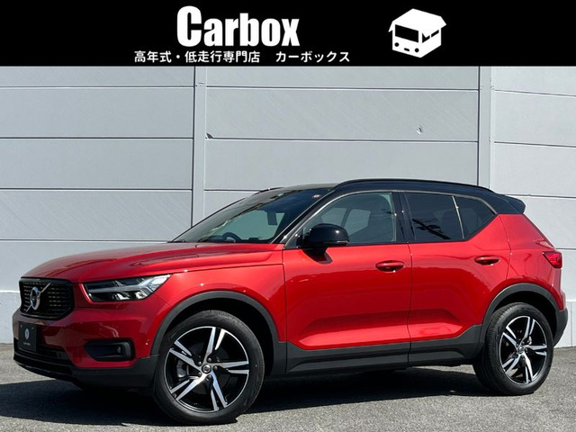 XC40 B4 AWD Rデザイン 4WD 