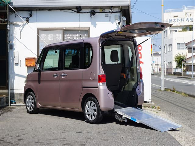 タント  福祉車両スローパーエコアイドル