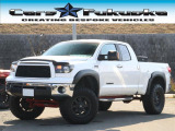 米国トヨタ タンドラ ダブルキャブ タンドラグレード 5.7 V8 4WD