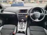 Q5 2.0 TFSI クワトロ 4WD ターボ車
