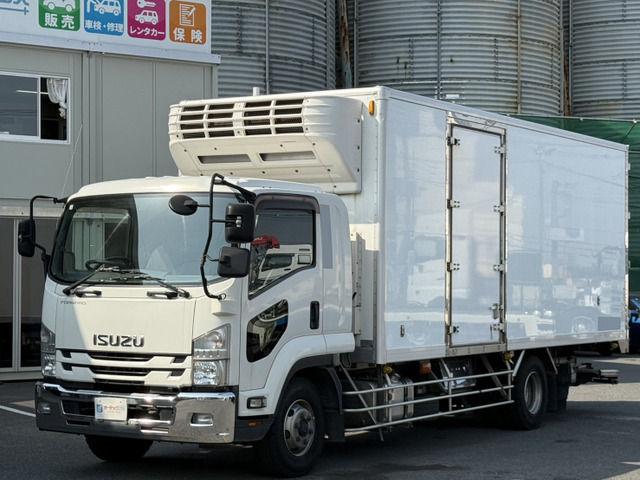 フォワード 冷蔵冷凍車 デンソー製冷凍機 車輛総重量11t未満