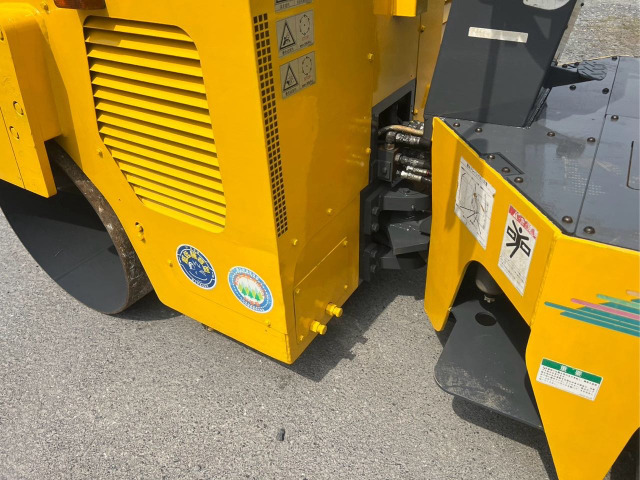 住友建機 HW30VW 振動ローラー ロードローラー コンバインド振動