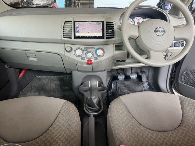 日産 マーチ 1.2 12S 5MT 車検令和9年2月 の中古車詳細 (81,000km 