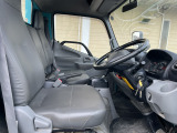 経験豊富なメカニックが御納車整備をさせていただきます。