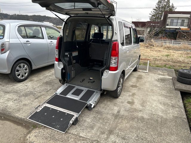 ワゴンR FA 車いす移動車