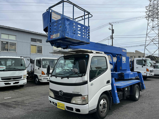 デュトロ 高所作業車 11.9m高所作業車アイチSS12A