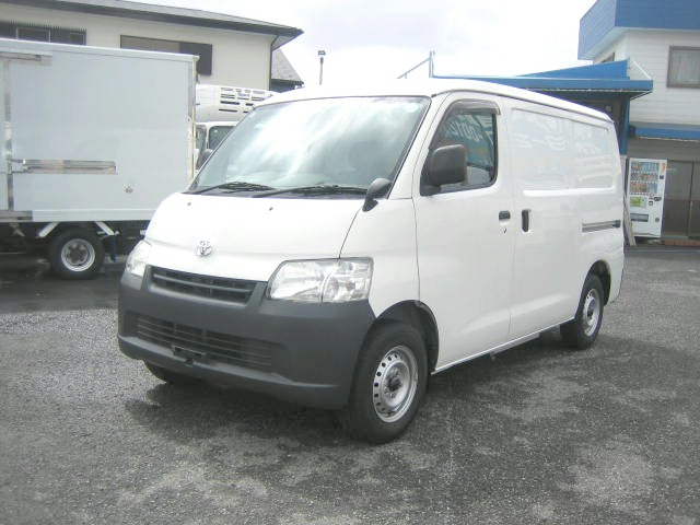 タウンエースバン  中温冷凍車・-5度設定・オートマ車