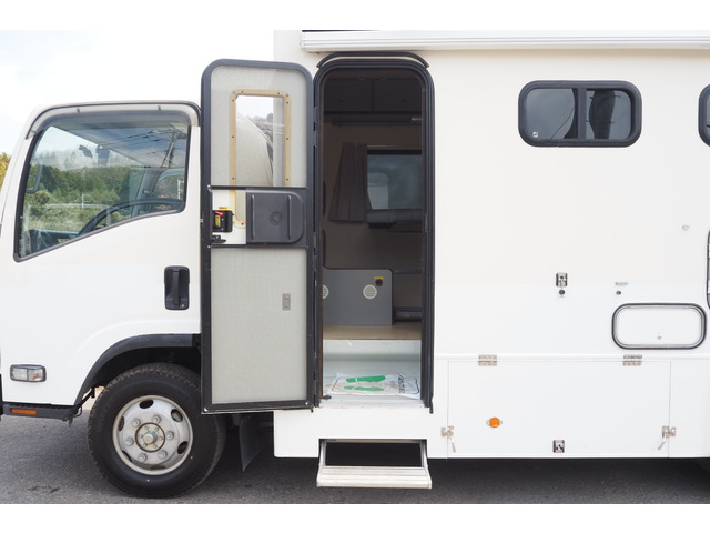 いすゞ /その他 いすゞ 4WD キャンピングカー ワイドベース の