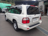 ランドクルーザー100  シグナス 4WD 3.7万km 8人乗