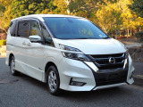 セレナ 2.0 ハイウェイスター Vセレクション 4WD 純正ナビ 地デジ 両側パワスラ