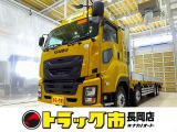 お問合せ管理No.A559 R3 ギガ 13.6t 4軸 アルミブロック 平ボデー リアエアサス 380ps