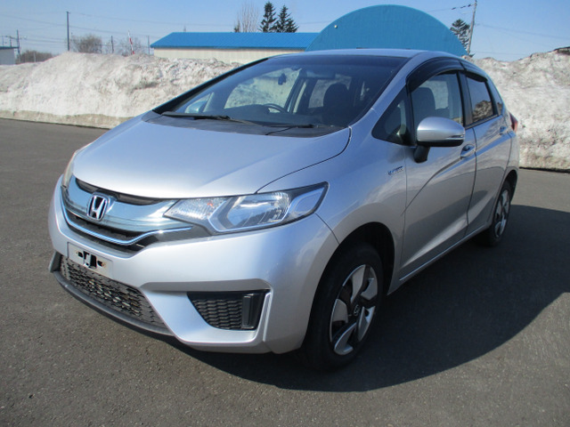 フィット 1.5 ハイブリッド Fパッケージ 4WD ドラレコ ETC
