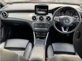 GLAクラス GLA220 4マチック 4WD 17インチスタッドレスタイヤAW付き