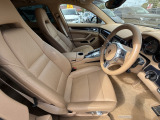 パナメーラ 4 PDK 4WD ヒーター付P革シート ETC Bカメラ