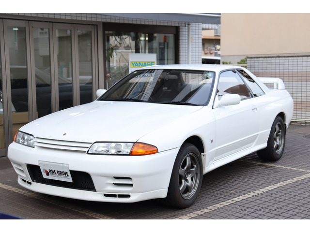 スカイラインGT-R 2.6 4WD 整備記録簿16枚