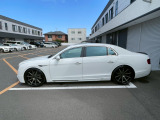 フライングスパー V8 4WD マンソリーエアロ サンルーフ Bカメラ
