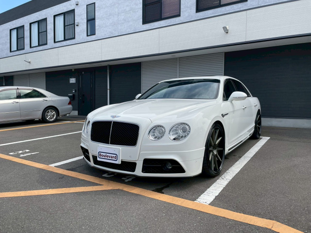 フライングスパー V8 4WD マンソリーエアロ サンルーフ Bカメラ