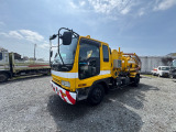 フォワード バキュームカー パワフルマスター 2000L