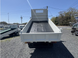 車両後面:全国配送承ります!!栃木県栃木市店舗にて展示中です!!まずはお気軽にお問合せ下さいませ♪宜しくお願いいたします😊