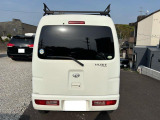 日頃のメンテナンスから板金整備・車検も承っております。