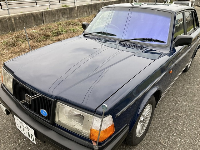 【新品・未使用・純正品】ボルボ240 セカンドシートラッチ 未使用・純正品 ボルボ240 セカンドシートラッチ 【VOLVO240
