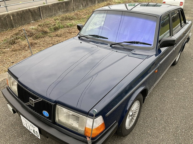 240 クラシック セダン レザーシート