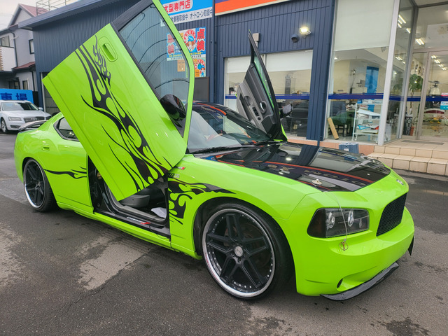 チャージャー 3.5 サンルーフ 車高調