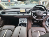 A8 4.0 TFSI クワトロ 4WD ツインターボ 4WD