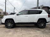 コンパス リミテッド 4WD 2㌅リフトアップ/車検R9年4月まで