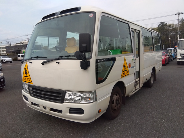 リエッセII 幼児専用車 幼児バス 大人3人幼児39人