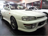 インプレッサ 2.0 WRX 4WD EJ20BOXERターボエンジン5MT
