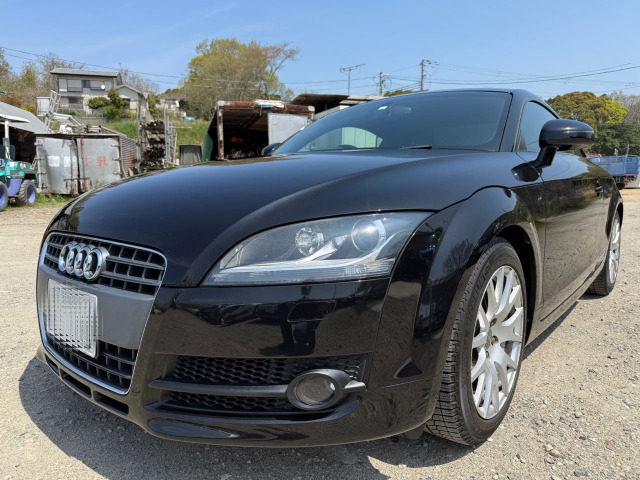 TTクーペ 2.0 TFSI ナビ+地デジ+バックカメラ、パドルシフト