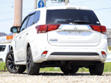 アウトランダーPHEV 2.0 G ナビパッケージ 4WD 全方位カメラ 車線逸脱警報システム