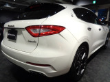 レヴァンテ 3.0 4WD 3.0V6ツインターボ8速パドルS4WD