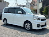 ヴォクシー 2.0 ZS ETC付 ナビ付