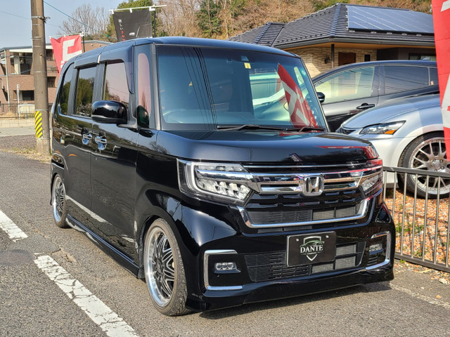N-BOXカスタム L 4WD Bカメラ、車高調、ワンオーナー