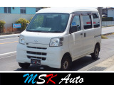 自社工場にて納車前までにエンジン・ブレーキ・油脂類など主要部から細かな部分まで点検整備致します。点検項目80箇所以上!