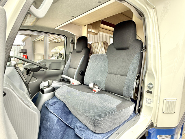 【中古】 Ｌｉｏｎ ５/実業之日本社/沼よしのぶ 日産 フェアレディZ Nismo 正規ディ－ラ－車 中古車 情報